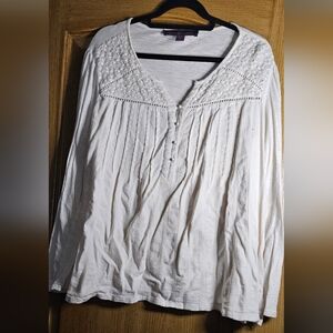Gloria Vanderbilt white top XXL